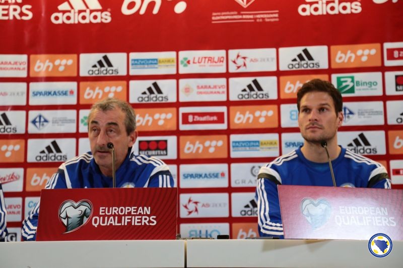 Baždarević i Begović na press konferenciji