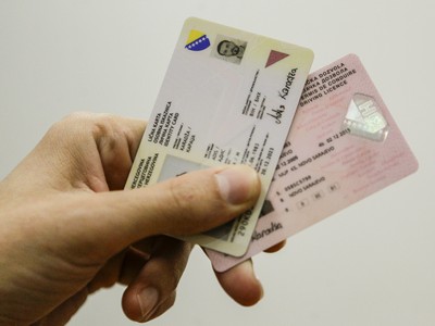 Građani izvan pravnog sistema: Skoro 130.000 građana BiH nema ličnu kartu