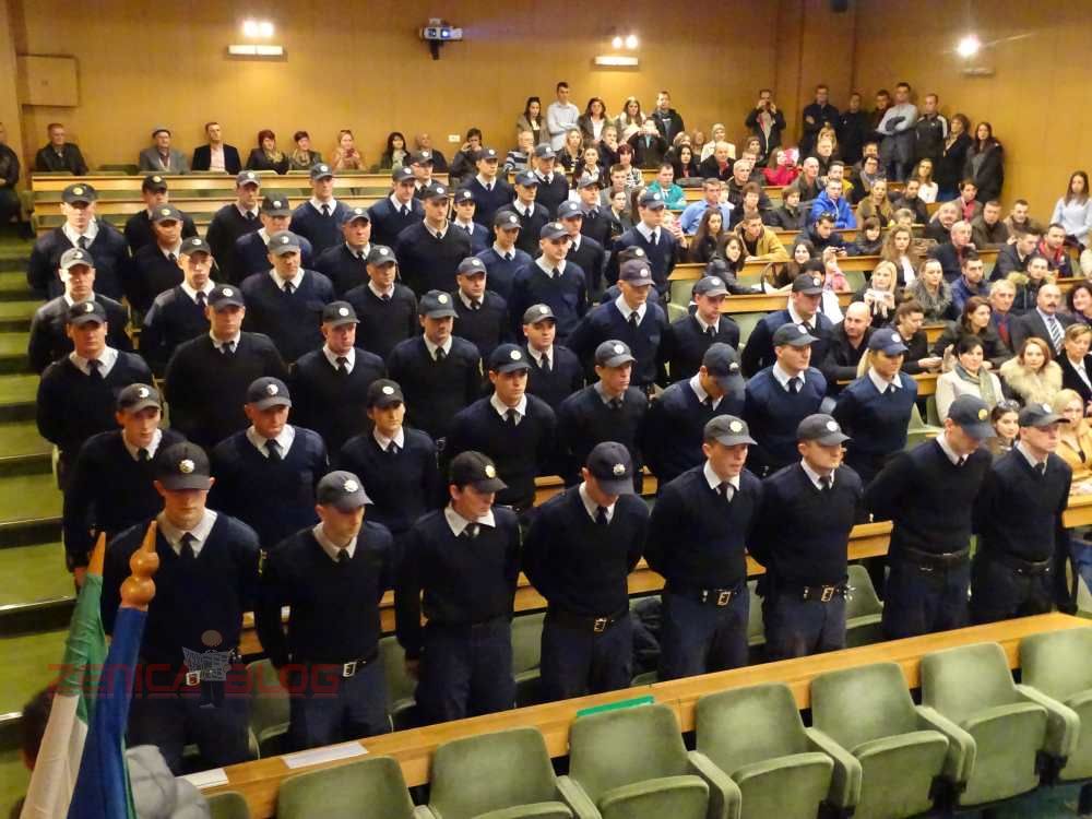 Zenica: polaganje zakletve policajaca 20.11.