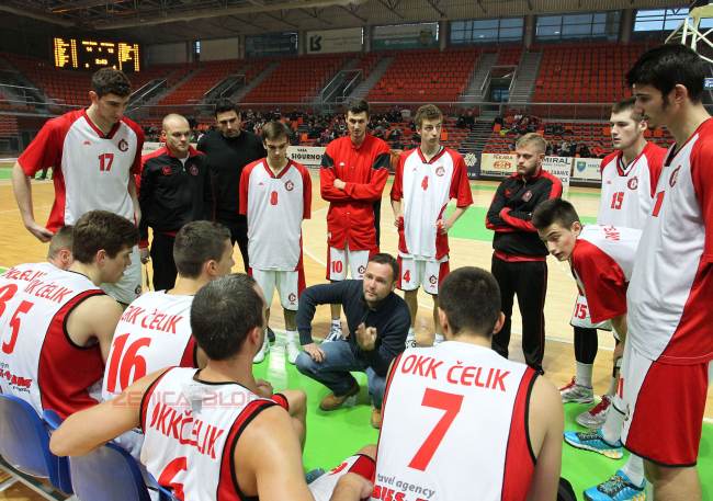 OKK Čelik za vrijeme time-outa
