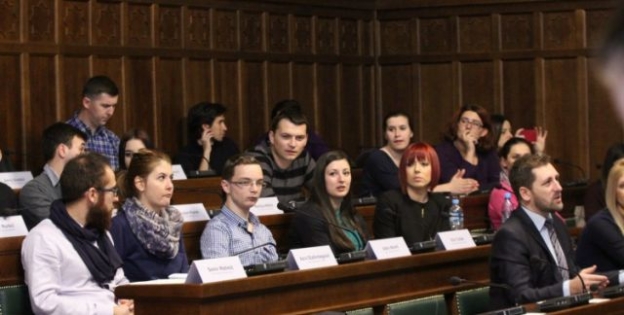 Osnovano Federalno vijeće mladih koje će s vlastima raditi na rješavanju problema mladih ljudi