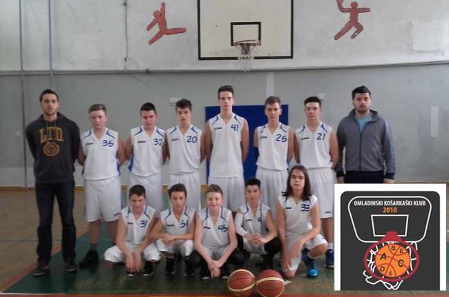 Pioniri OKK Abeceda sa trenerima Milakom i Kulalićem