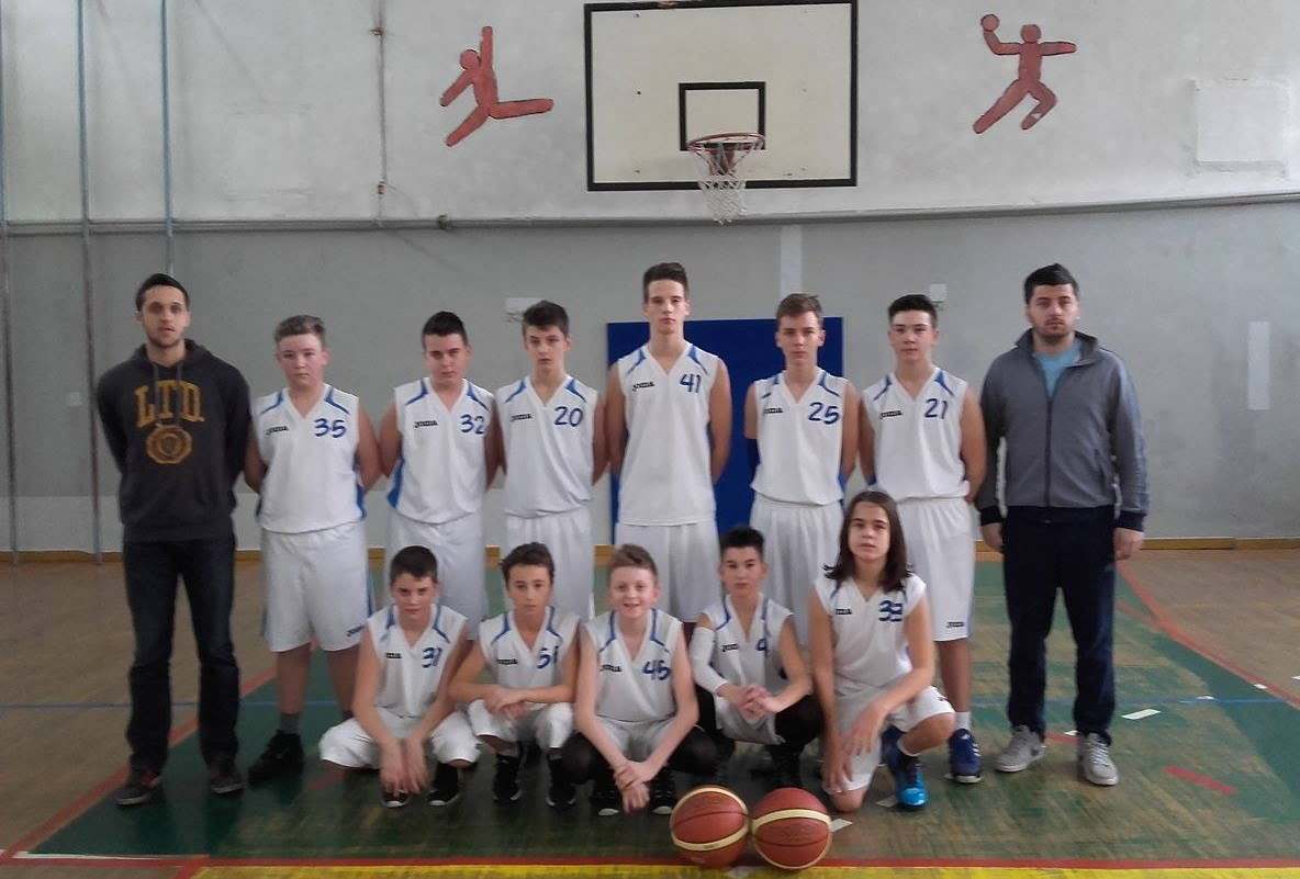 Pioniri OKK Abeceda sa trenerima Milakom i Kulalićem-2016.god.