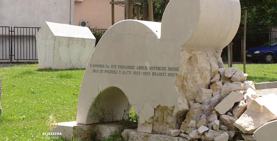 U BiH nakon rata podignuto 2.500 spomenika