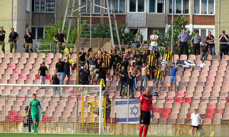 Izraelski navijači u Zenici - foto Haris Dž