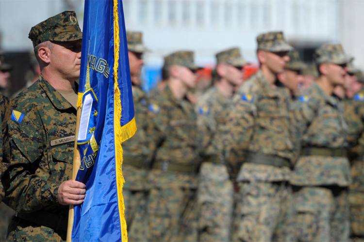 Vojnici odlaze zbog malih plata, vozila stara i nema rezervnih dijelova