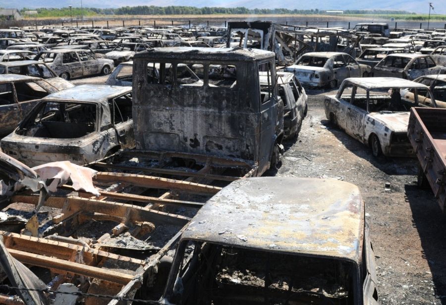 U skladištima propalo više od 2.500 automobila