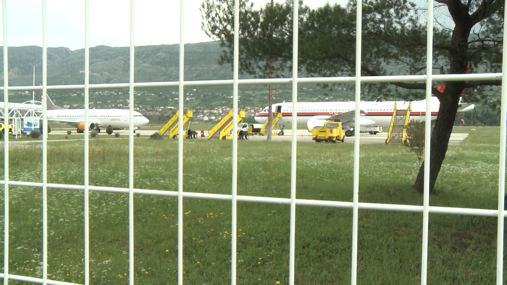 Ekspanzija avio saobraćaja u BiH, a sigurnost upitna