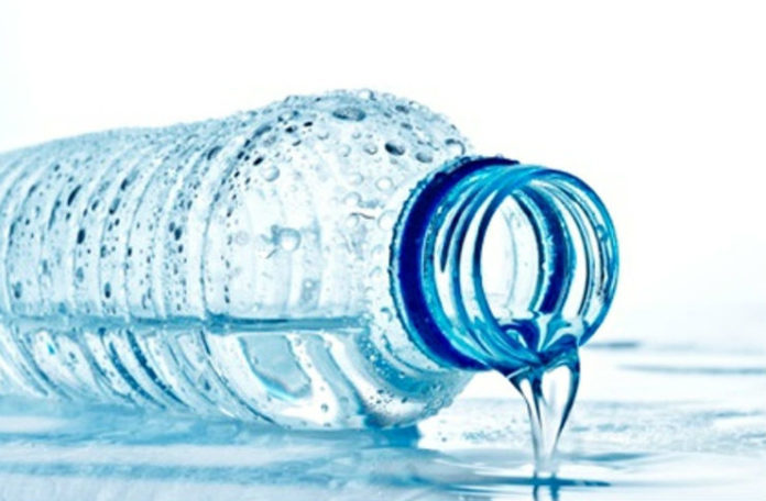 Zašto Bosanci i Hercegovci umjesto domaće piju uvezenu vodu