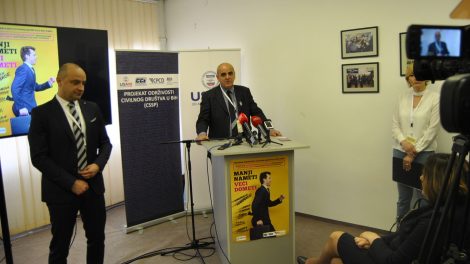 Postoji više od 500 parafiskalnih naknada koje opterećuju privrednike u BiH