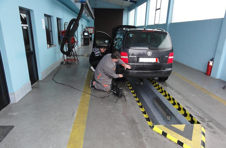 Uskoro nove cijene eko testa i tehničkog pregleda vozila u BiH