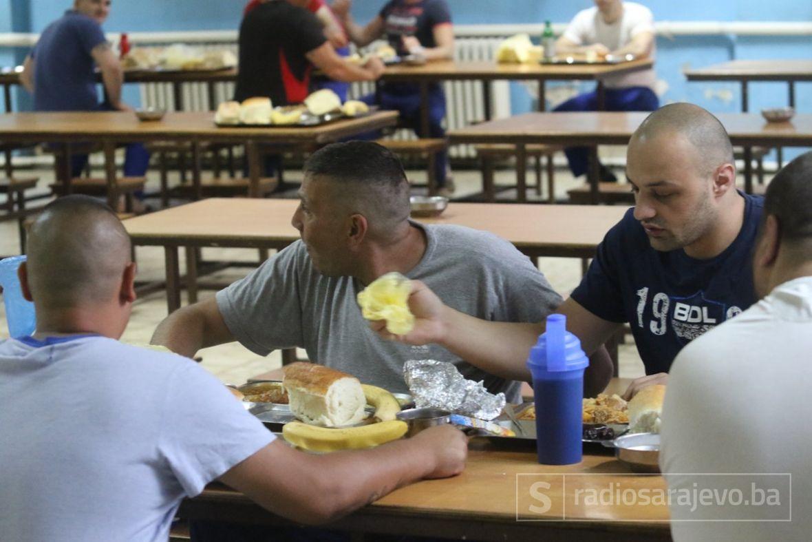 zatvor_zenica_iftar (17)