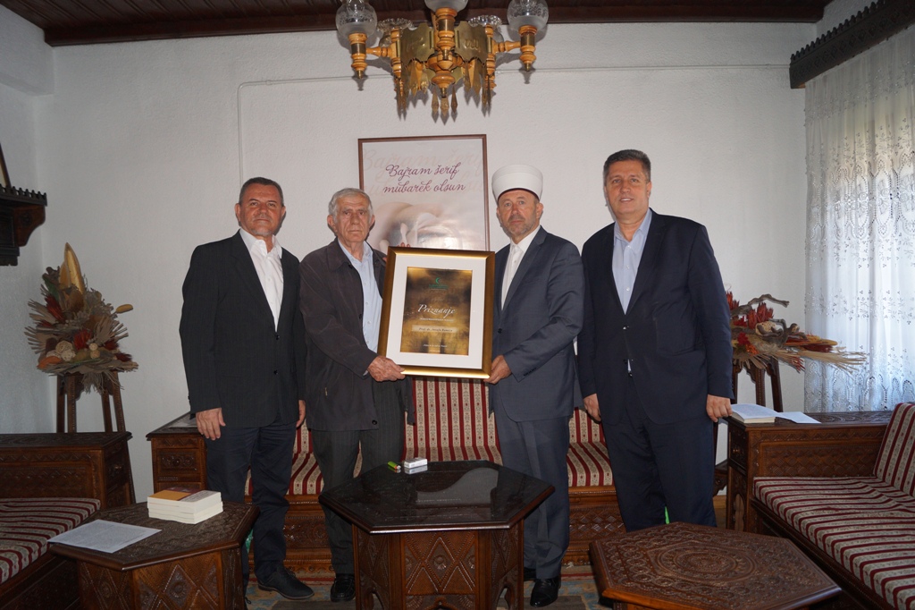 Priznanje M. S Serdarević – prof. dr. Jusuf Ramić – PRVA