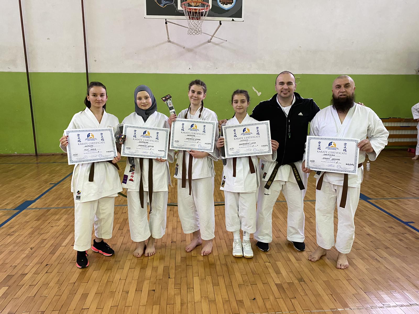 IMG-d86eafced5bb4380b8c9b85f0541ebc7-V