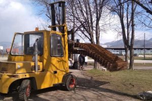 Kompanija ArcelorMittal Zenica sudjeluje u uređenju školskog dvorišta