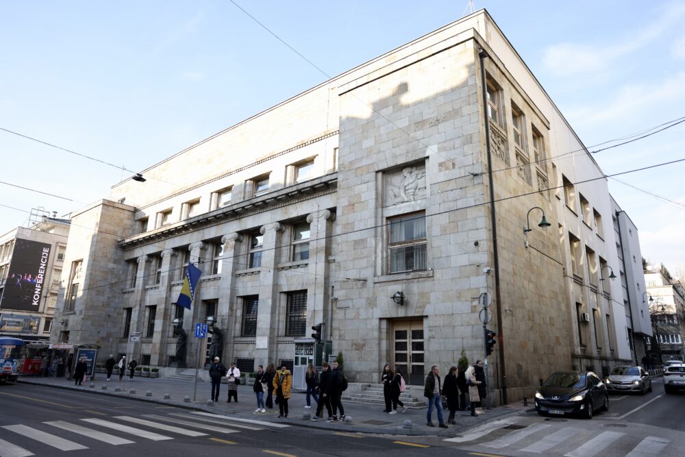 Centralna-banka-1000×667